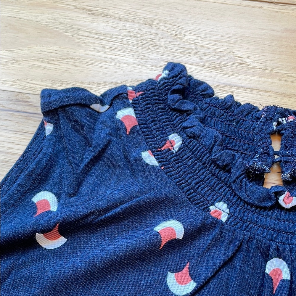 Blue Ruffled Sleeveless Blouse - Picture 2 of 4